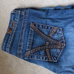Kut from the Kloth jeans embroidered pockets